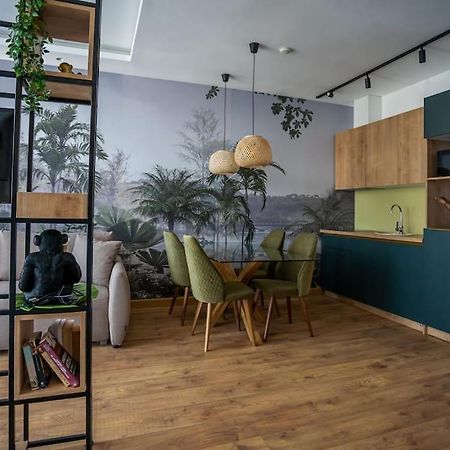 Apartment Jungle Belgrado Buitenkant foto